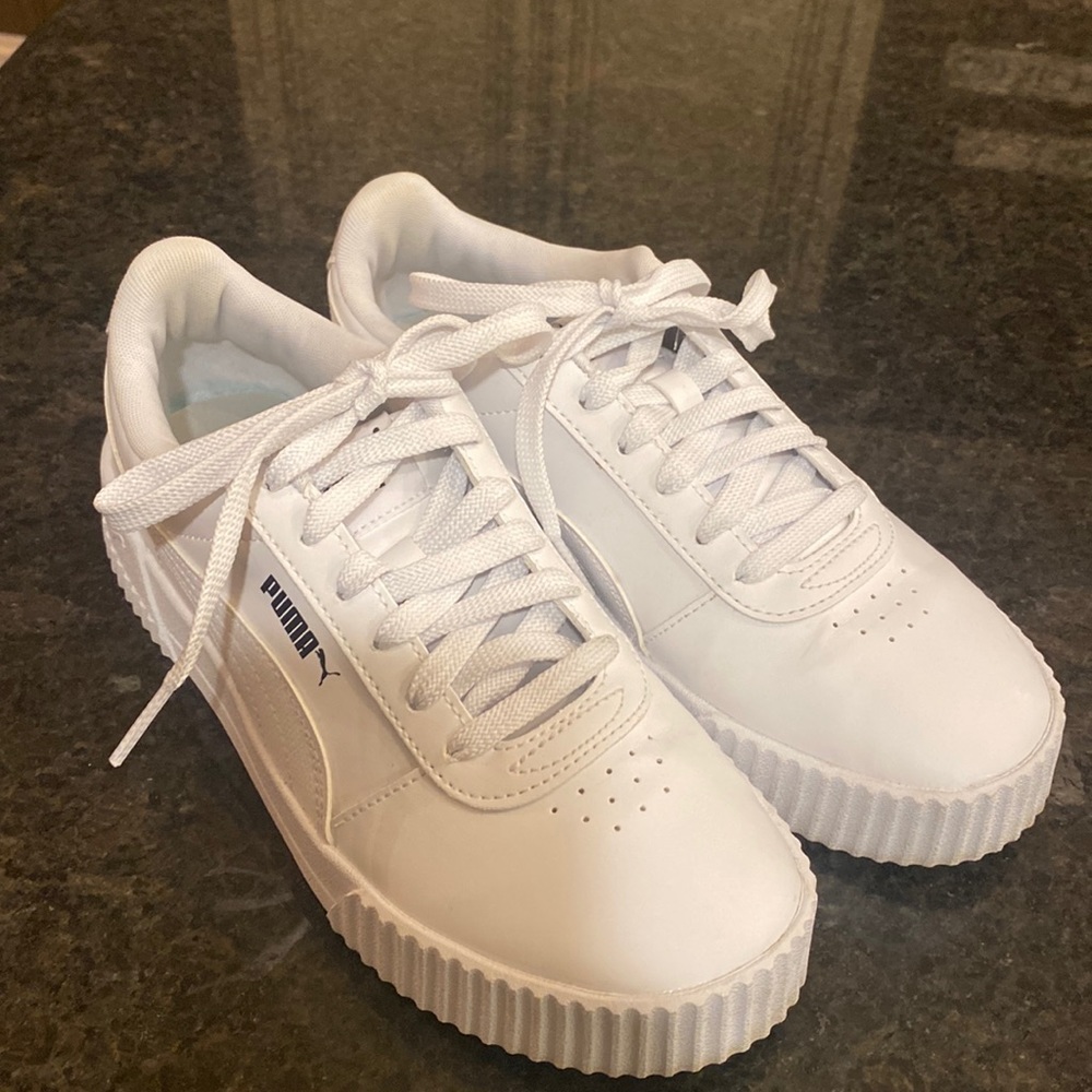 Carina Leather Platform Sneaker (Women) size 7